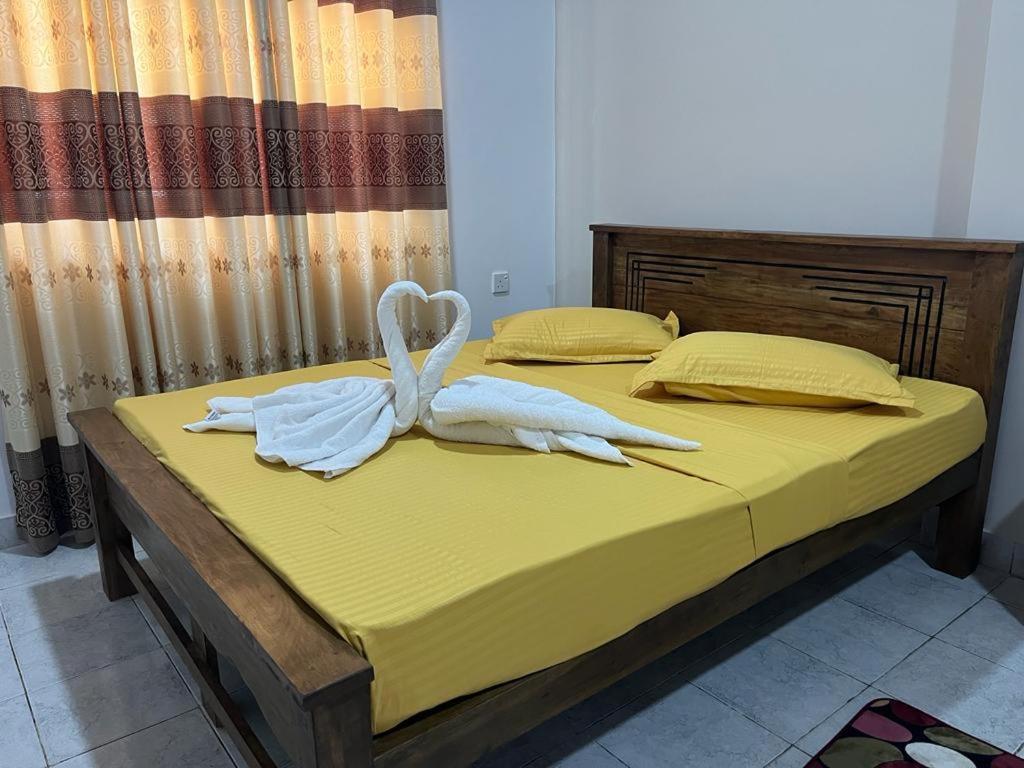 The Lake Round Guest House 캔디 외부 사진